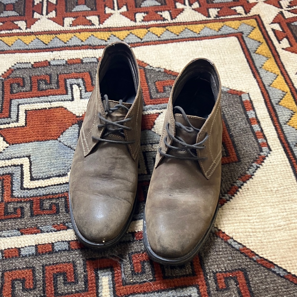 Johnston & Murphy Brown Chukka Boots